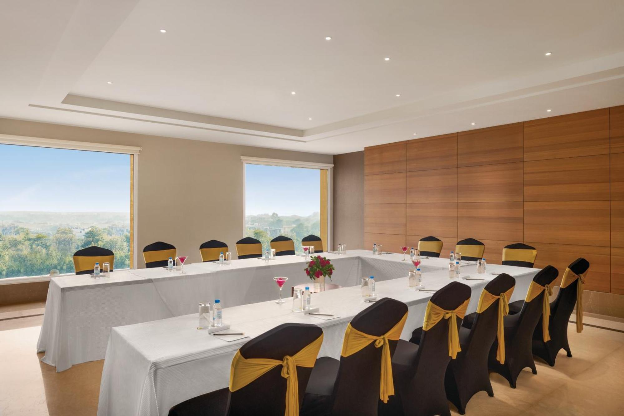 Wyndham Chandigarh Mohali エクステリア 写真